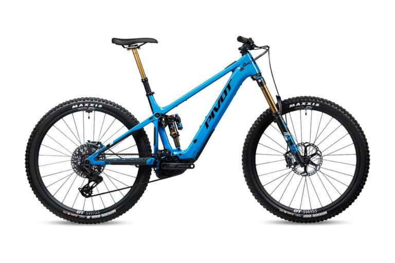 Shuttle-AM-Pro-X0-AXS-Transmission_Blue_Neptune